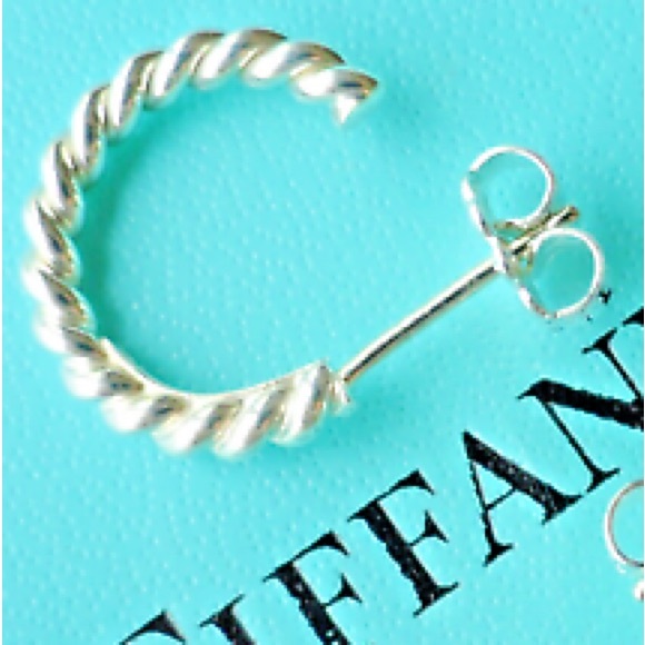 Tiffany & Co. Sterling Silver Twist Hoop Earring wBox, Pouch, Bow, card/… - Picture 6 of 6